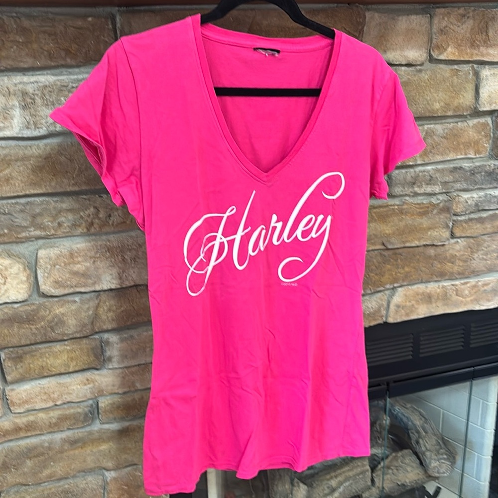 Like New Harley Davidson Women’s short sleeve shirt
Size Large
